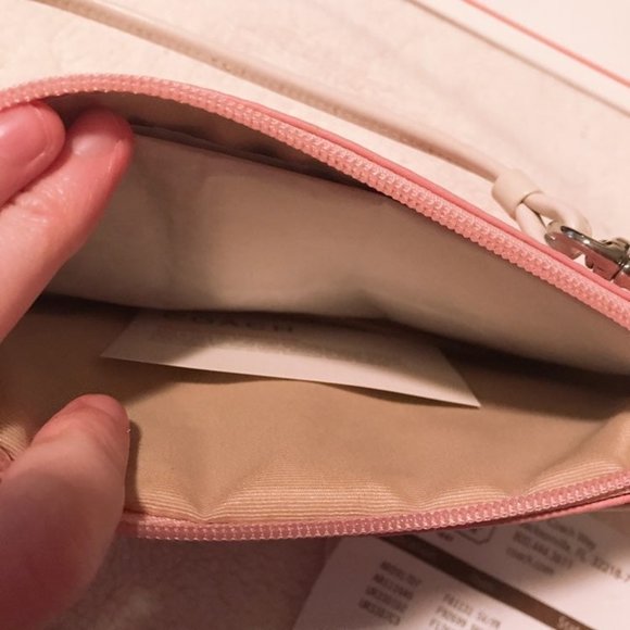 Coach Wristlet Pink Leather Wallet Purse - Picture 3 of 4